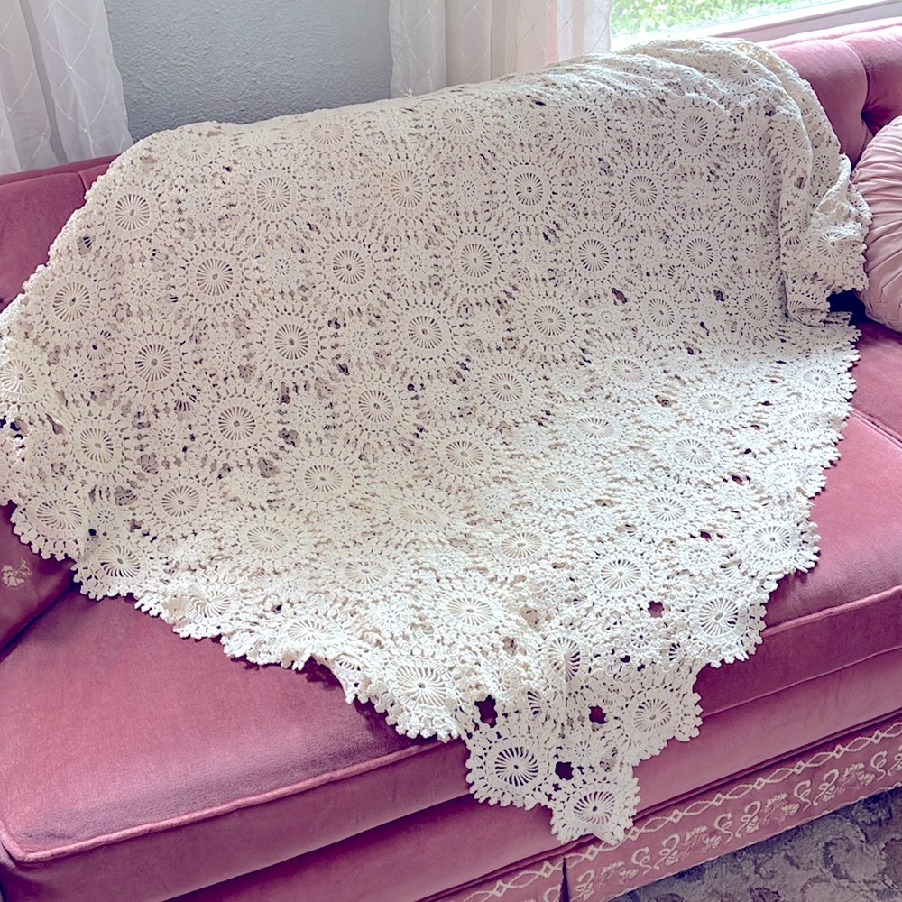 Huge Hand Crocheted Bedspread or Tablecloth